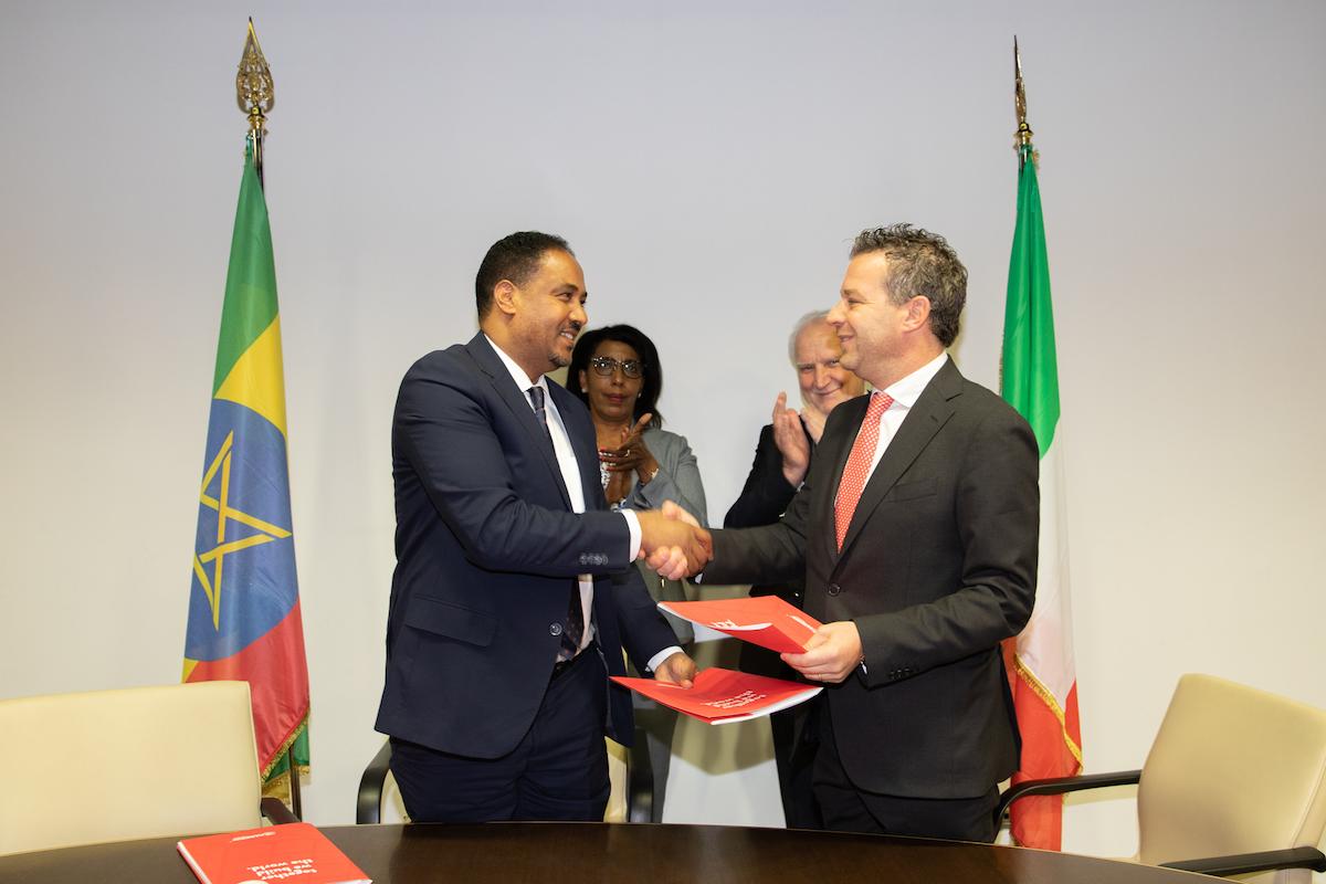 Faresin Formwork and Ethio Engineering Group sign an agreement