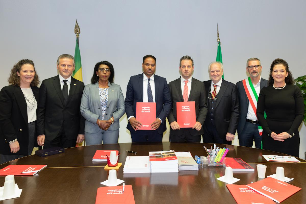 Faresin Formwork and Ethio Engineering Group sign an agreement